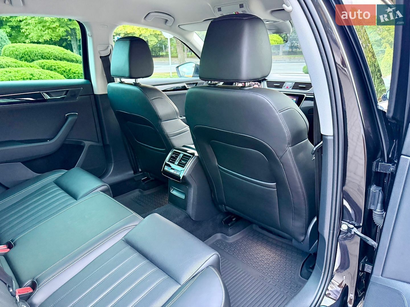 Skoda Superb 2021 VIN TMBCR7NP2M7079315 фото оголошення 71 з 108