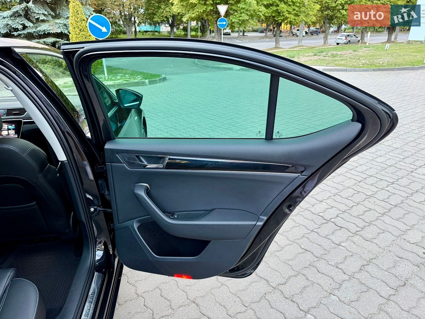 Skoda Superb 2021 VIN TMBCR7NP2M7079315 фото оголошення 76 з 108
