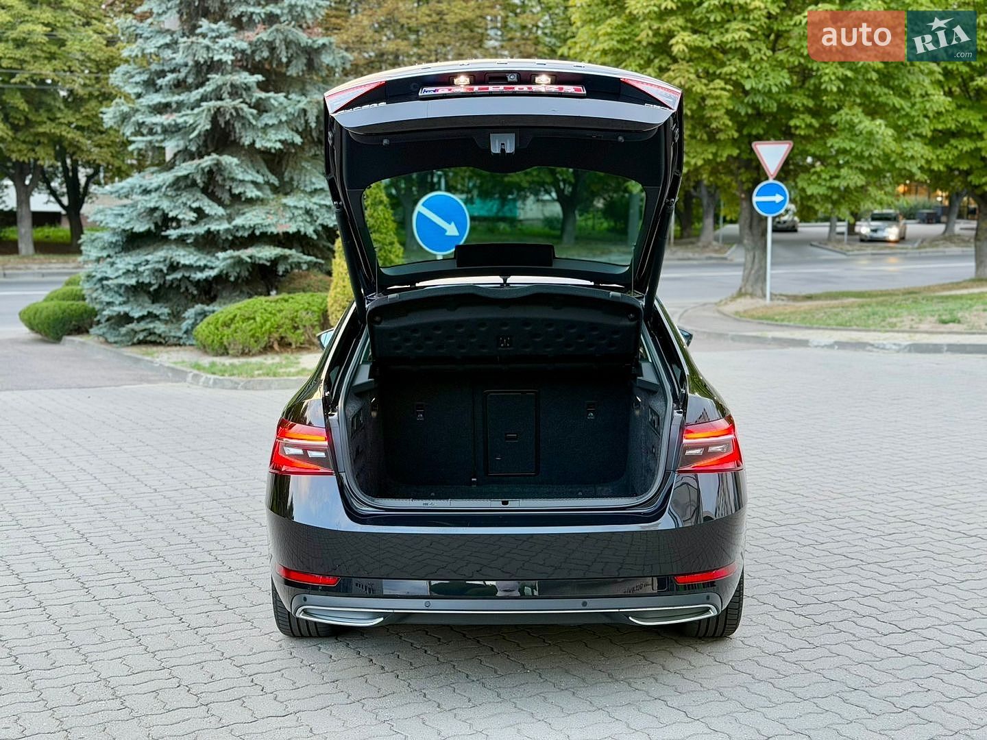 Skoda Superb 2021 VIN TMBCR7NP2M7079315 фото оголошення 86 з 108