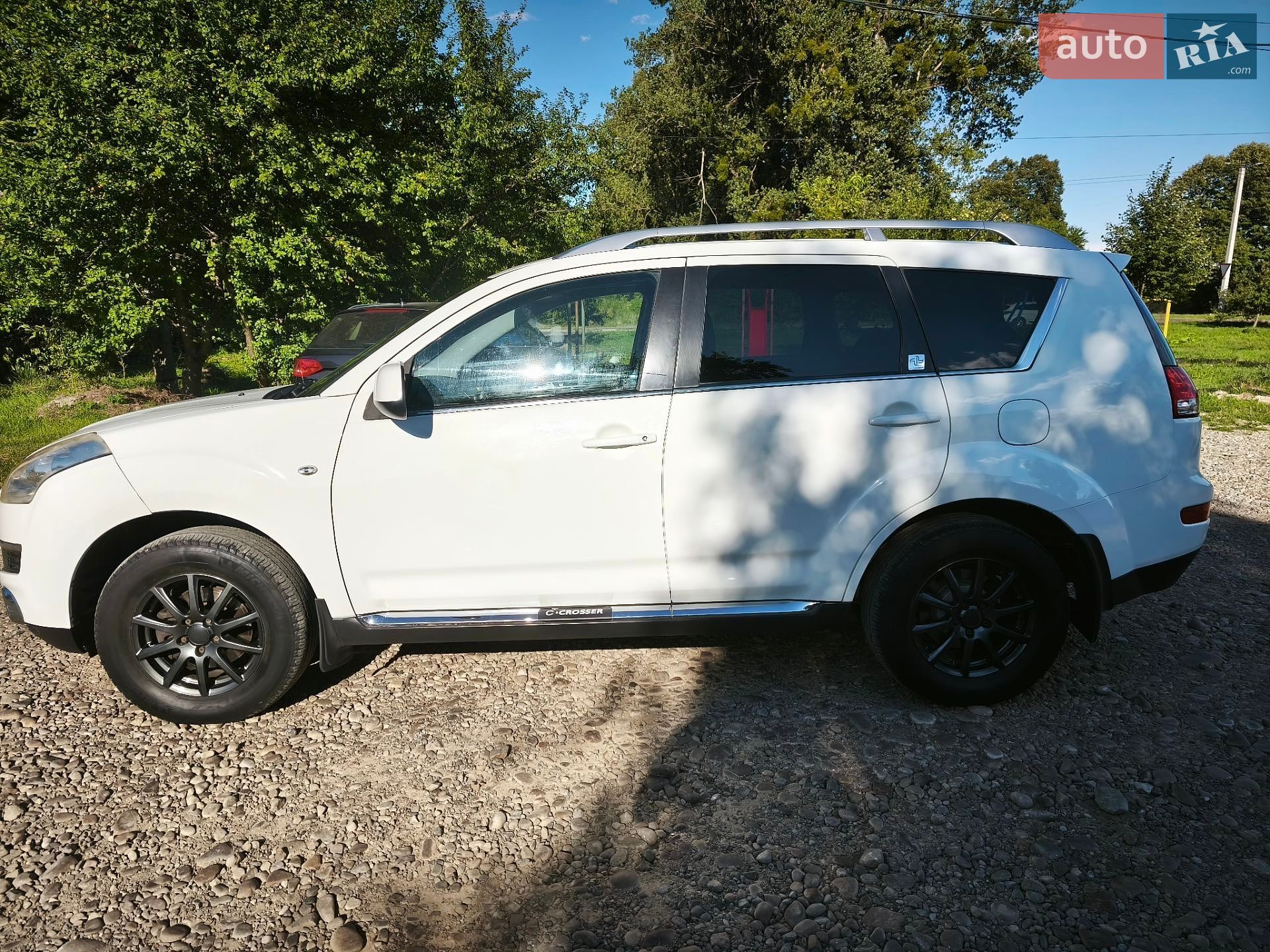 Citroen C-Crosser 2010 VIN VF7VV4HNHAZ905792 фото оголошення 3 з 43