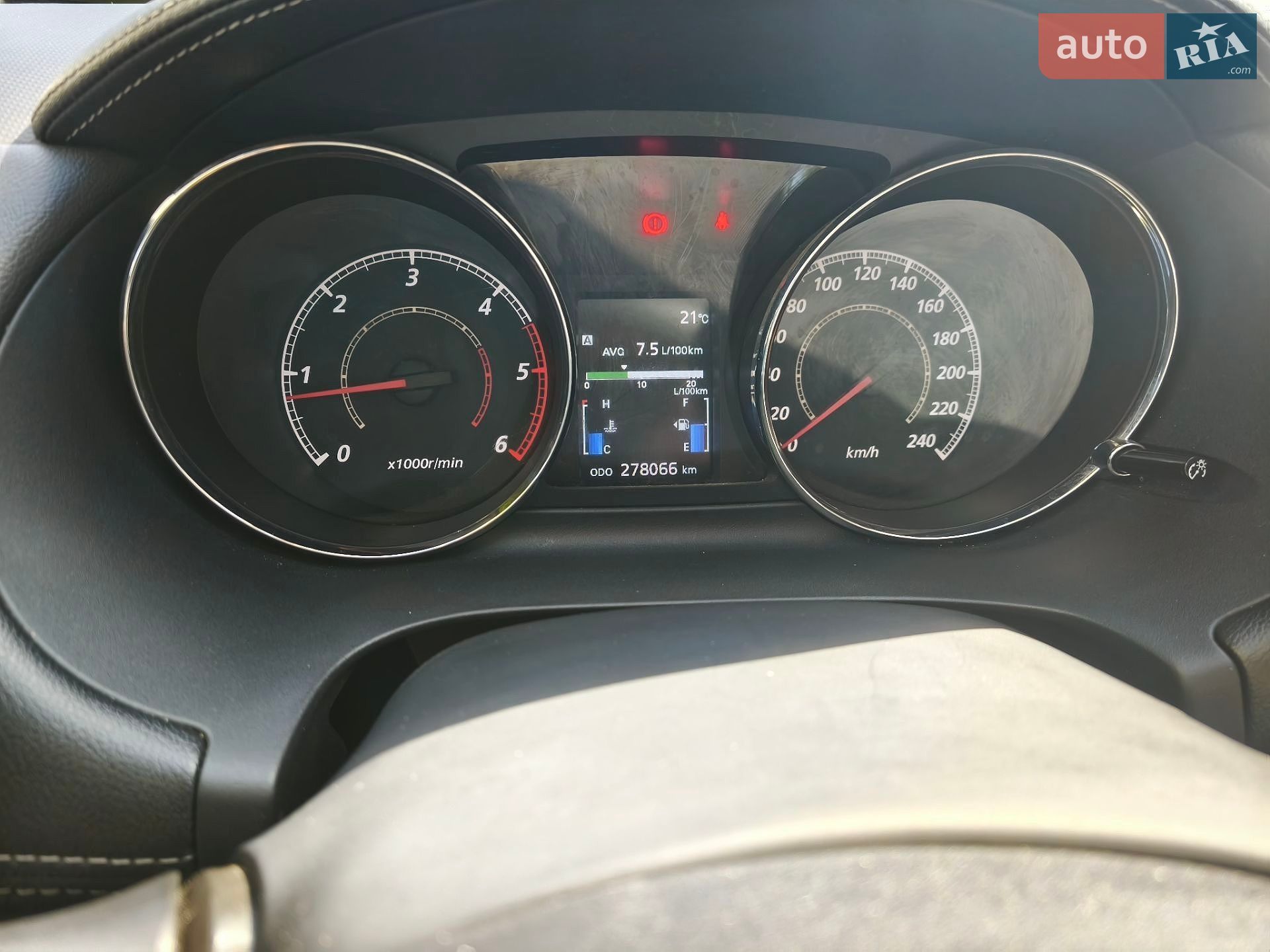 Citroen C-Crosser 2010 VIN VF7VV4HNHAZ905792 фото оголошення 32 з 43