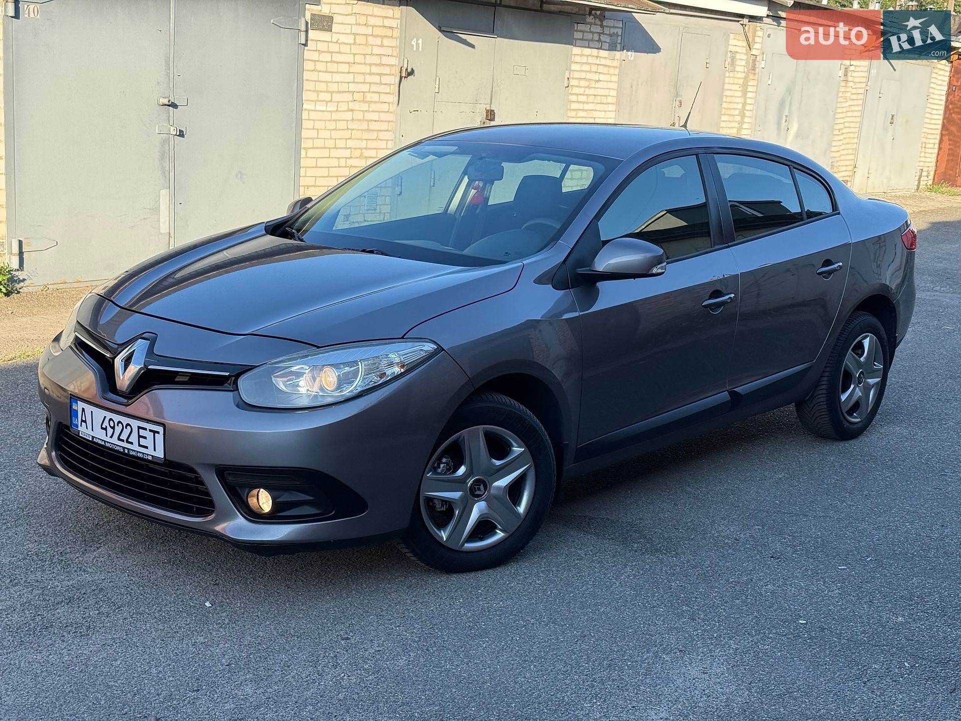 Renault Fluence 2016 VIN VF1LZLF0654880703 фото оголошення 3 з 36