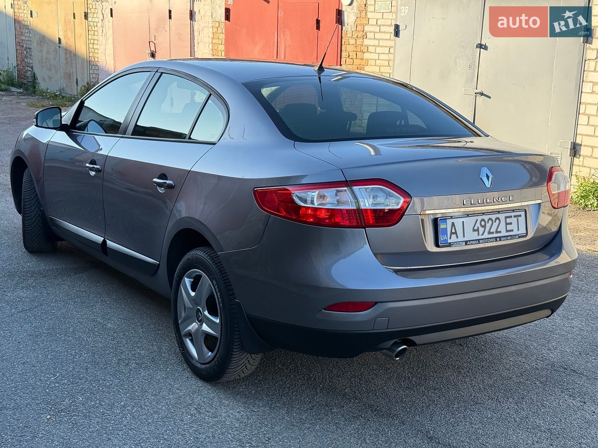 Renault Fluence 2016 VIN VF1LZLF0654880703 фото оголошення 6 з 36
