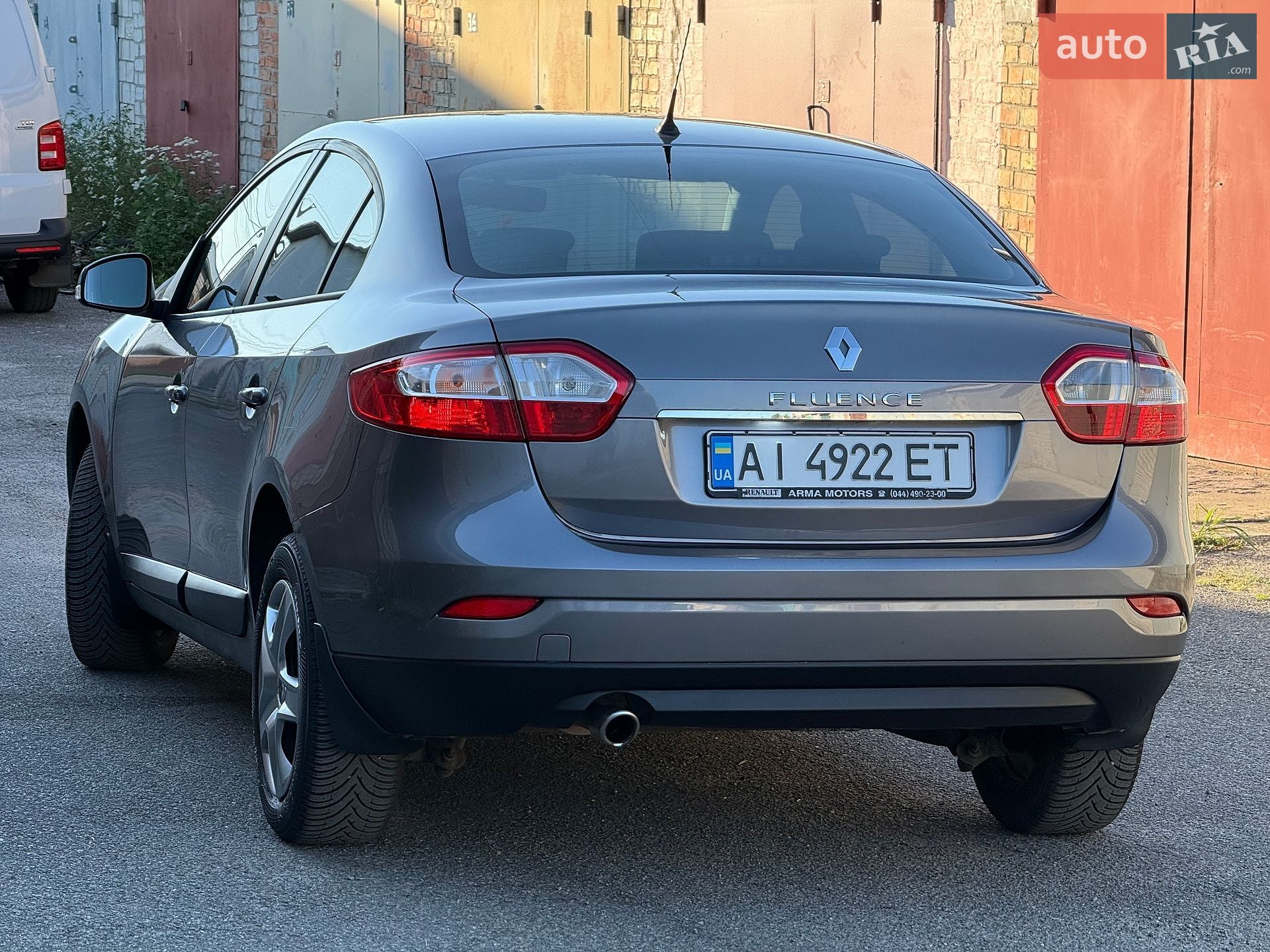 Renault Fluence 2016 VIN VF1LZLF0654880703 фото оголошення 7 з 36