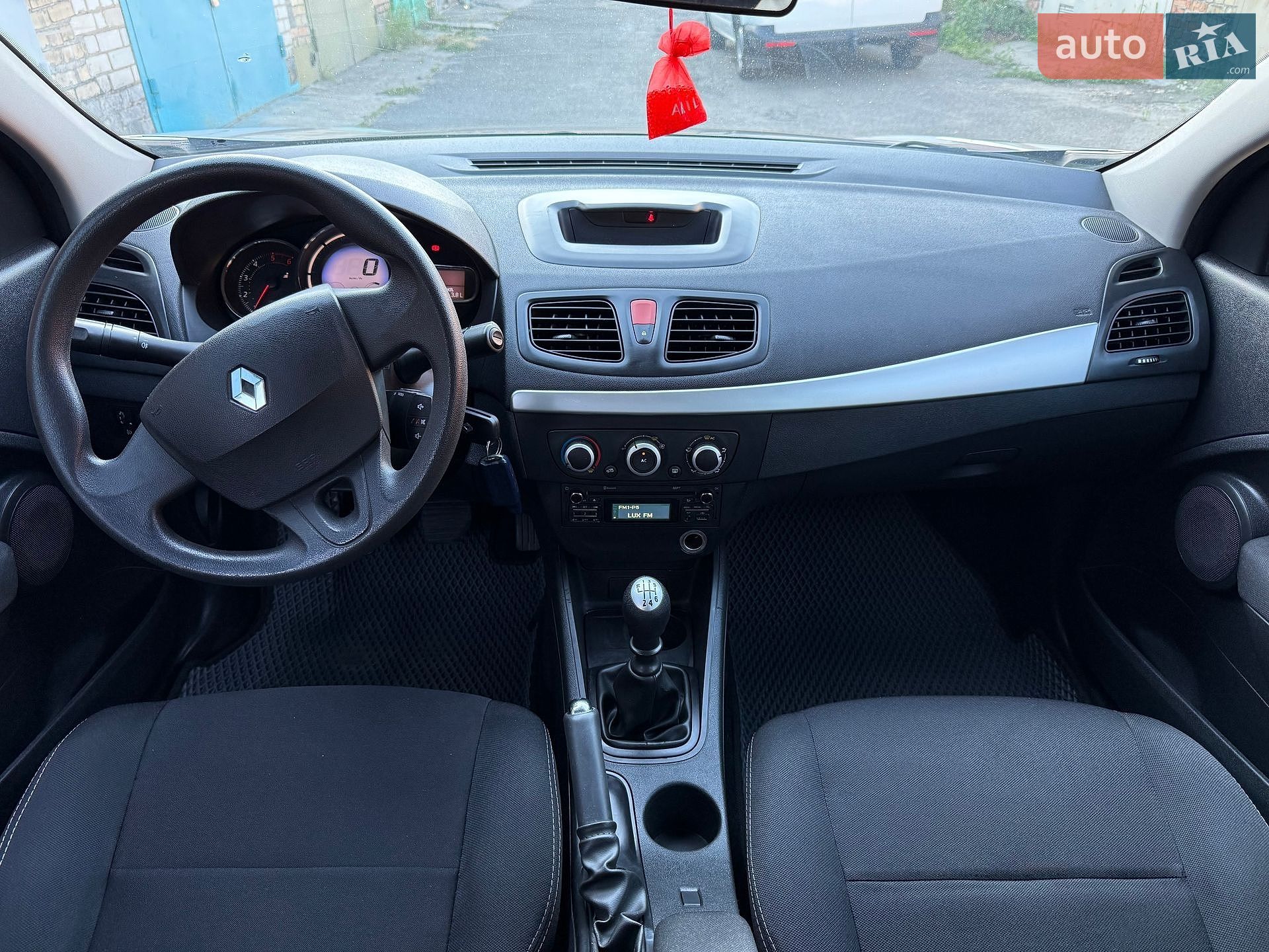 Renault Fluence 2016 VIN VF1LZLF0654880703 фото оголошення 31 з 36