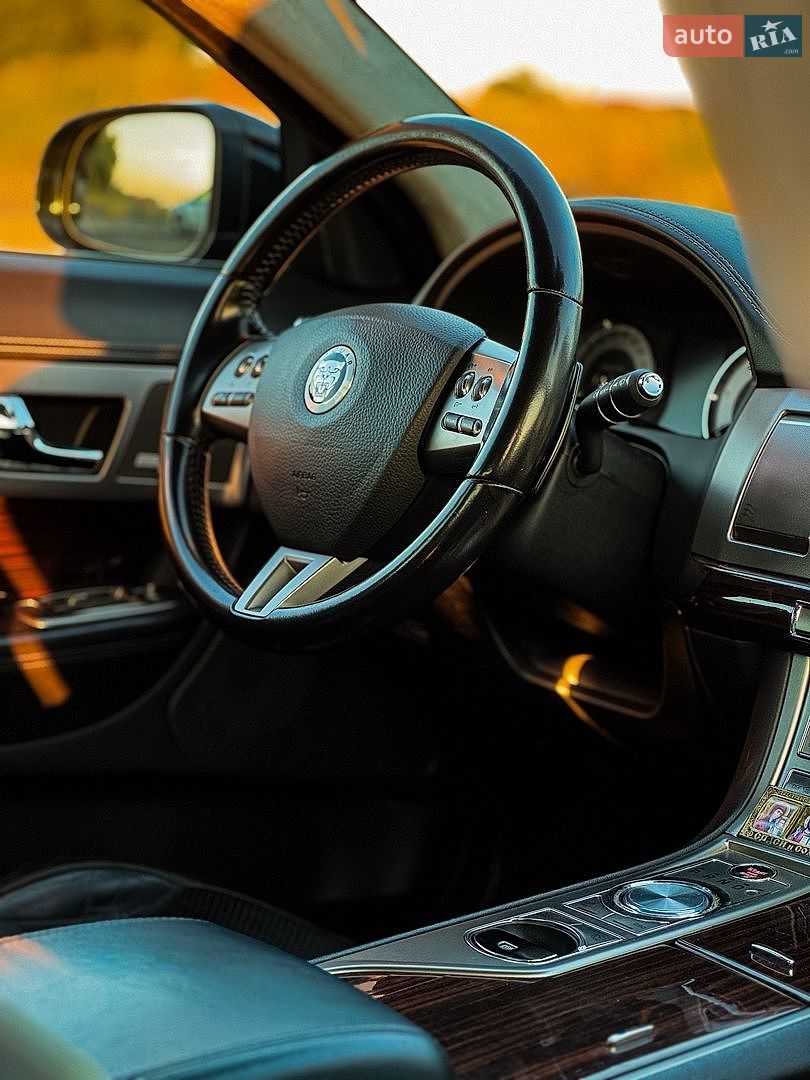 Jaguar XF 2010 VIN SAJAA0728ANR48550 фото оголошення 14 з 25