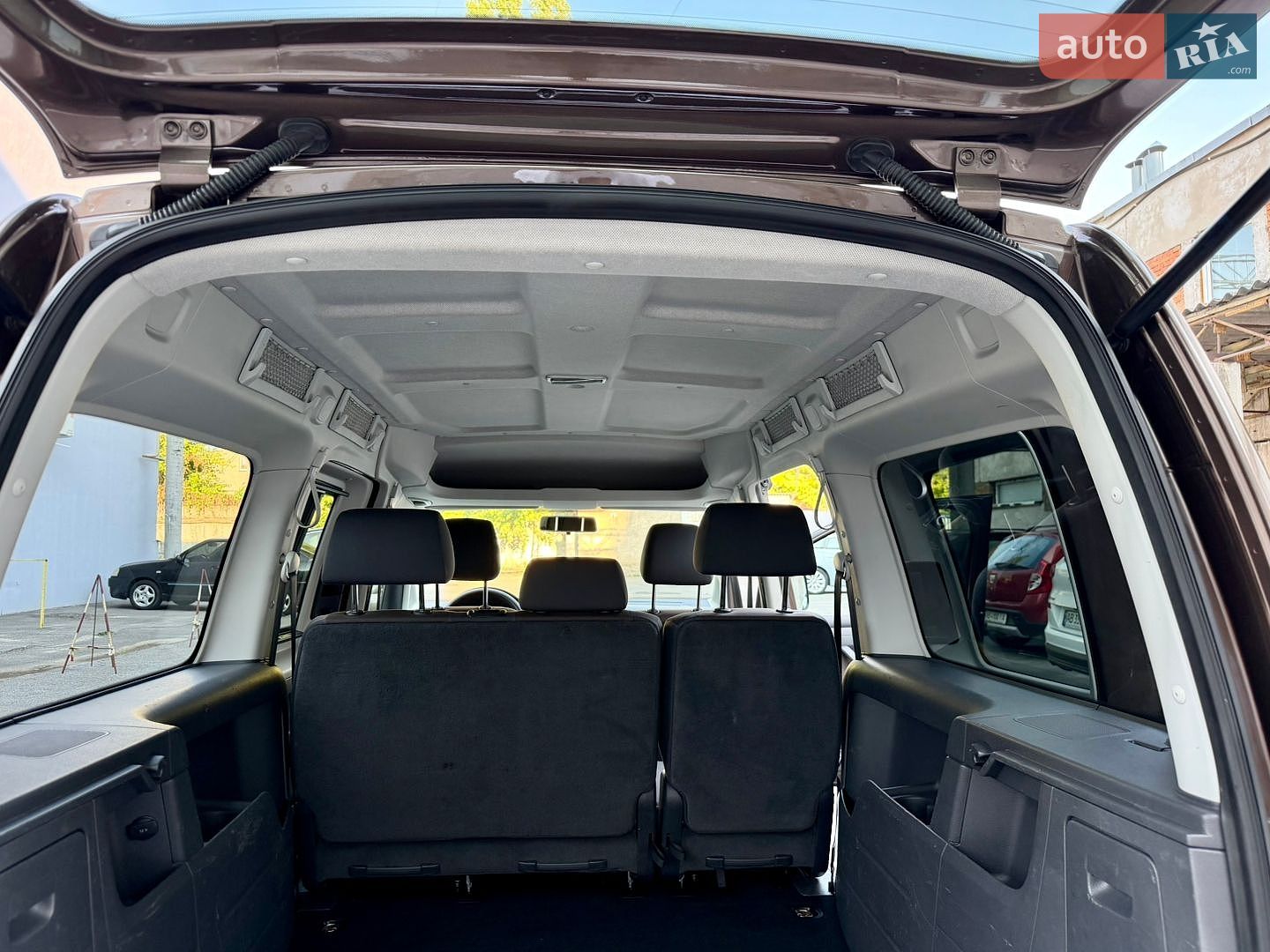 Volkswagen Caddy 2012 VIN WV2ZZZ2KZDX051408 фото оголошення 53 з 79