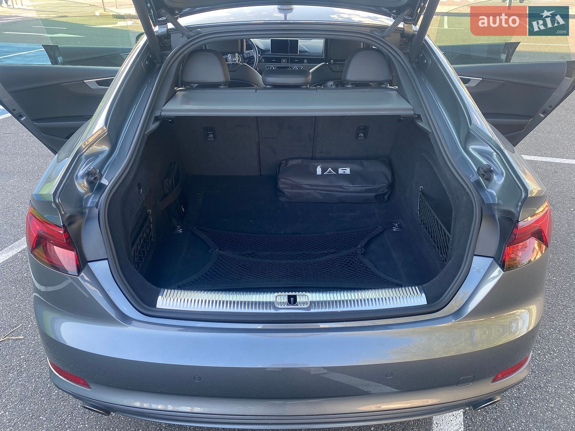 Audi A5 Sportback 2018 VIN WAUENCF52JA106339 фото оголошення 10 з 15