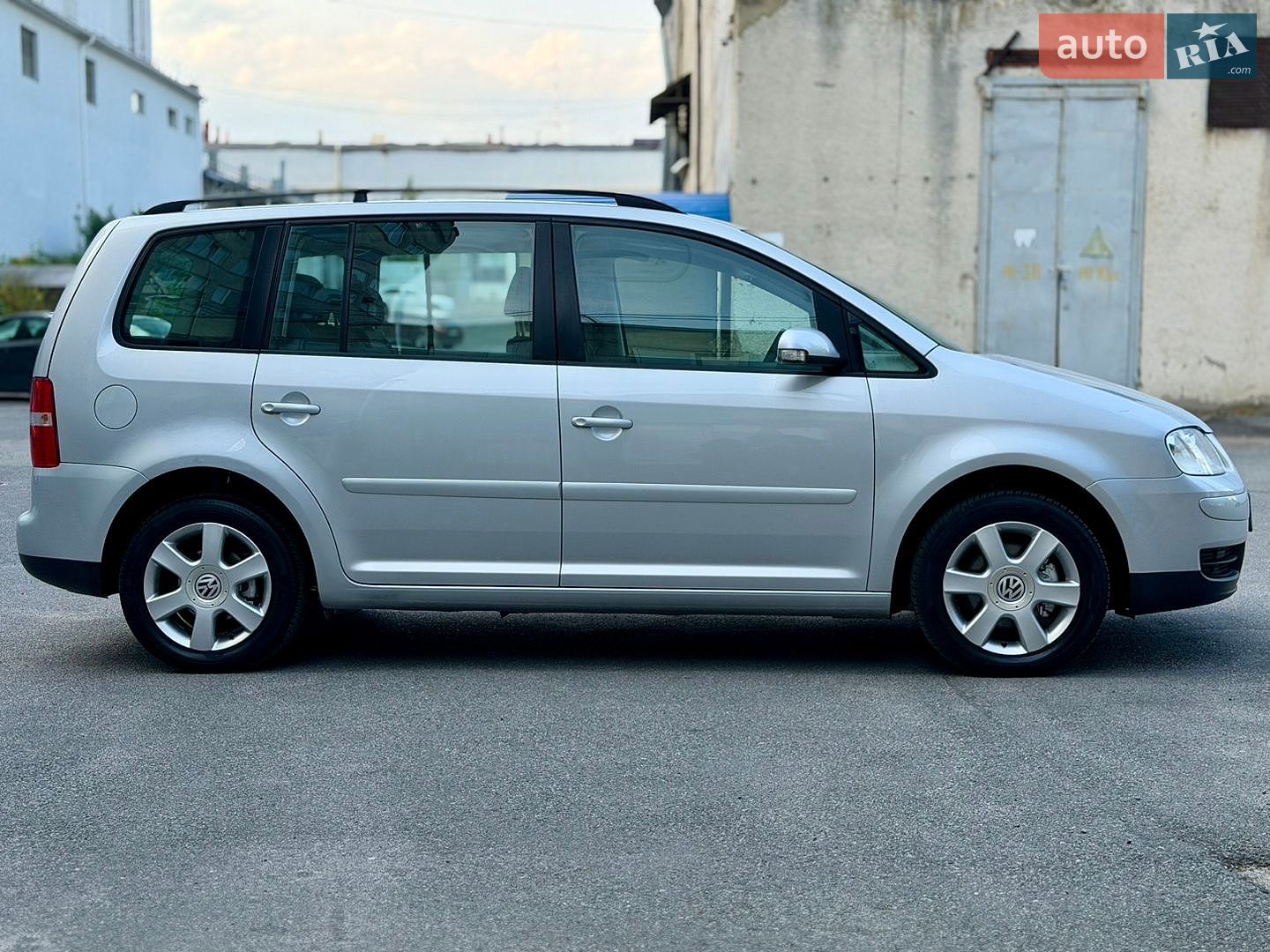 Volkswagen Touran 2006 VIN WVGZZZ1TZ6W236155 фото оголошення 12 з 67