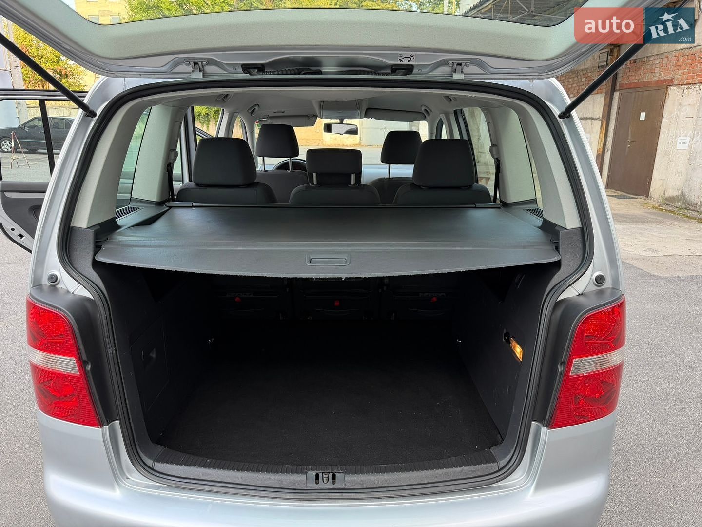 Volkswagen Touran 2006 VIN WVGZZZ1TZ6W236155 фото оголошення 40 з 67