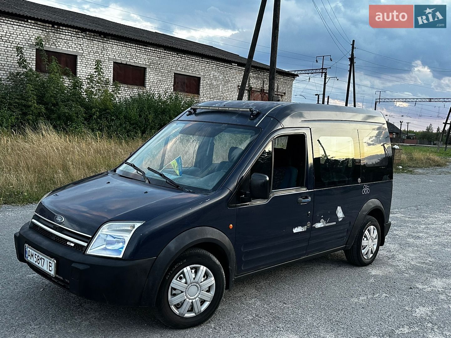 Ford Transit Connect 2003 VIN WF0UXXTTPU3C59487 фото оголошення 4 з 19