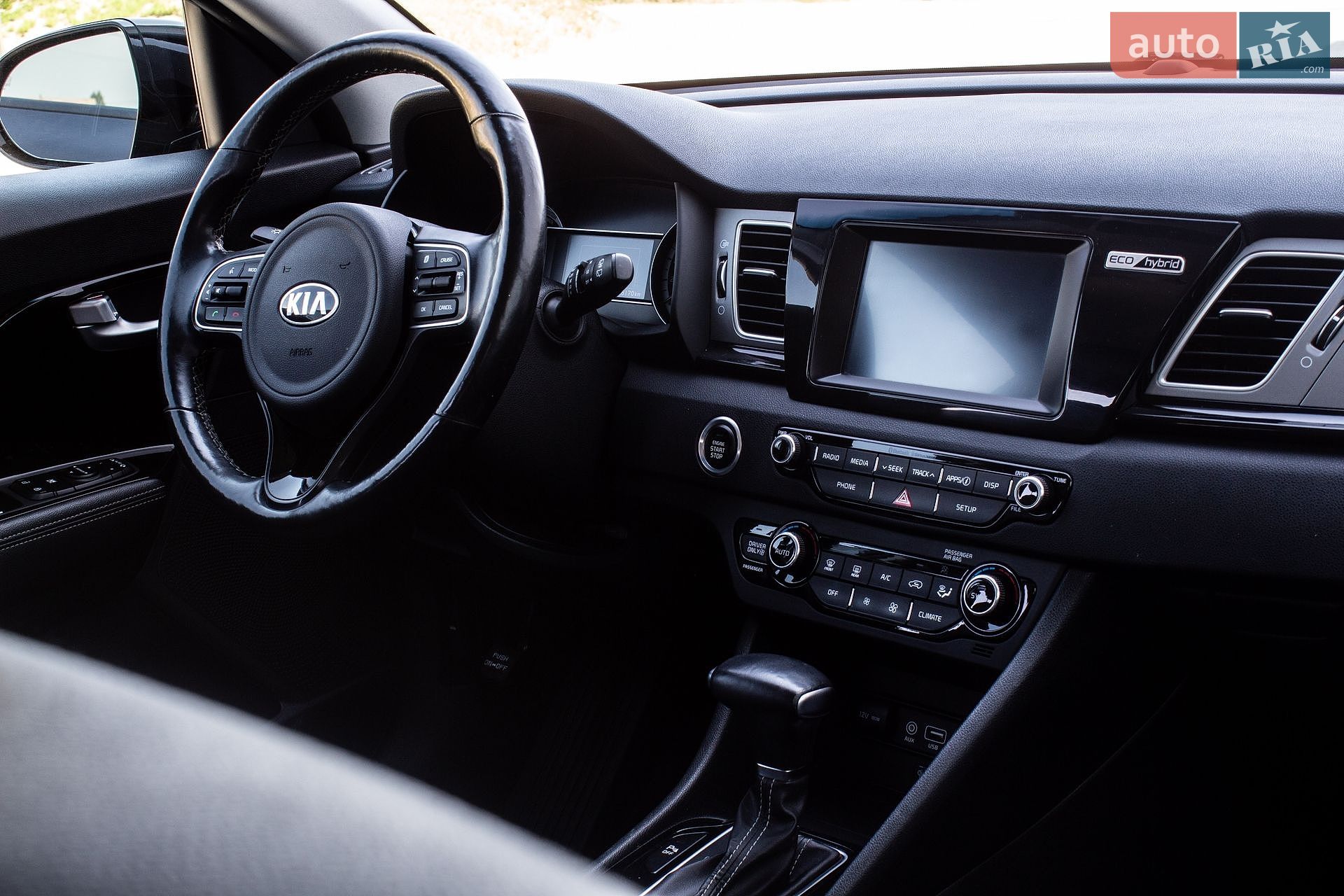 Kia Niro 2019 VIN KNDCC3LC8K5300631 фото оголошення 5 з 41