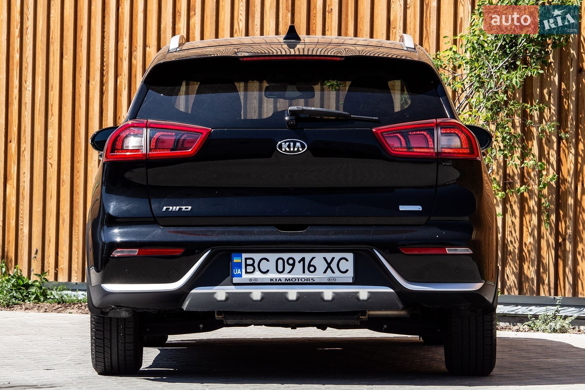 Kia Niro 2019 VIN KNDCC3LC8K5300631 фото оголошення 18 з 41