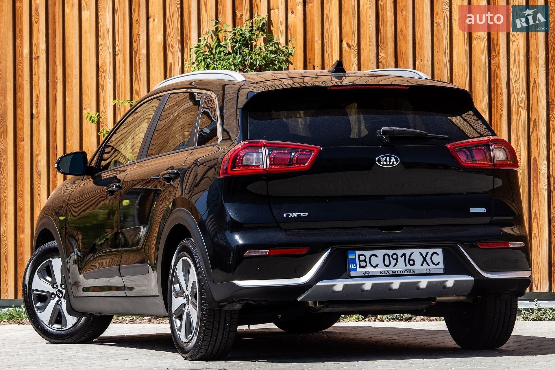 Kia Niro 2019 VIN KNDCC3LC8K5300631 фото оголошення 22 з 41
