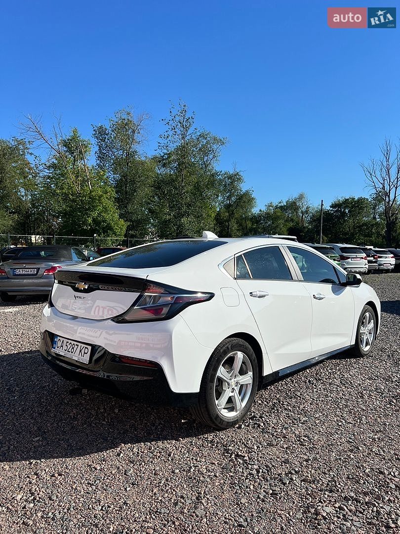 Chevrolet Volt 2017 VIN 1G1RC6S5XHU217546 фото оголошення 5 з 19