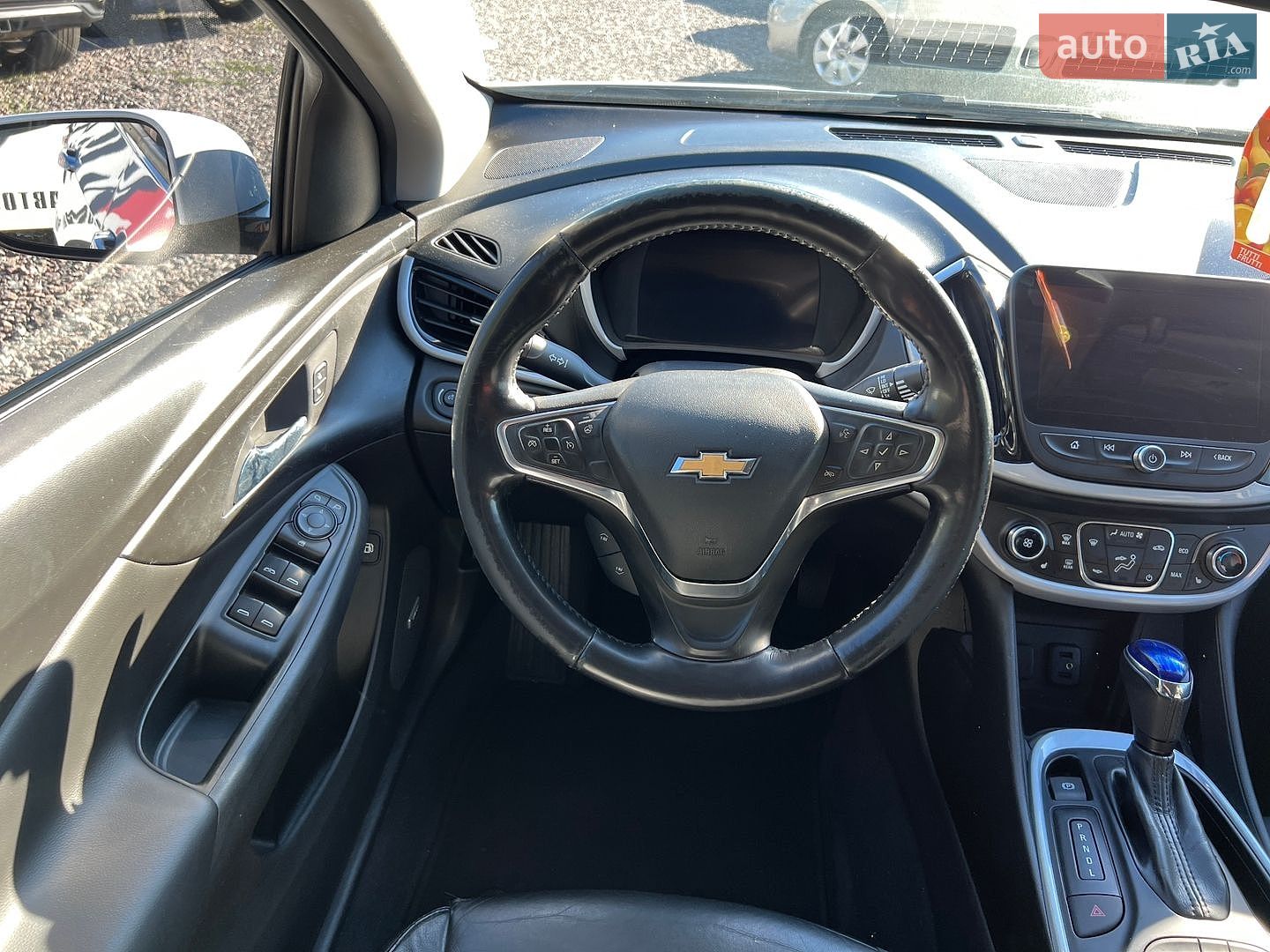 Chevrolet Volt 2017 VIN 1G1RC6S5XHU217546 фото оголошення 10 з 19