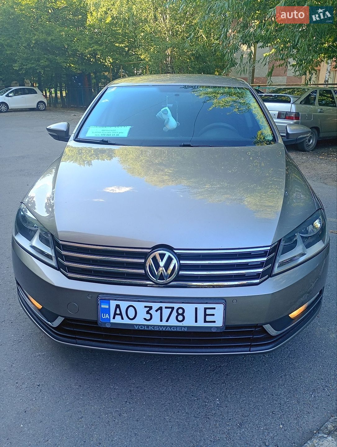 Volkswagen Passat 2011 VIN WVWZZZ3CZCP014561 фото оголошення 2 з 14