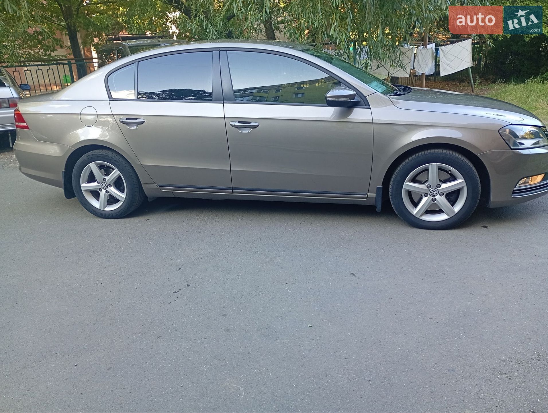 Volkswagen Passat 2011 VIN WVWZZZ3CZCP014561 фото оголошення 13 з 14
