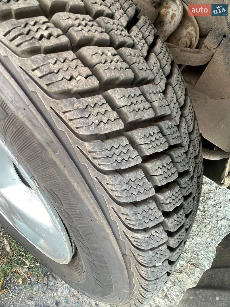 Toyota Hiace 2001 VIN JT121JK1100002262 фото оголошення 4 з 17