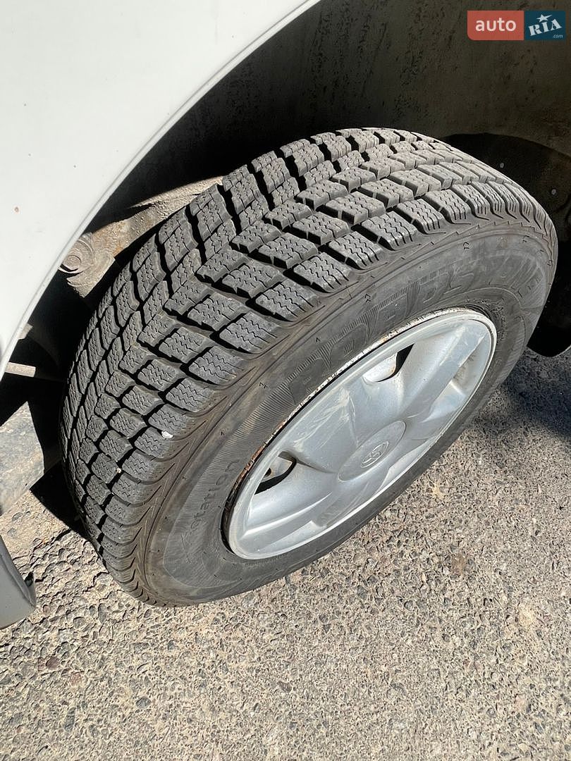 Toyota Hiace 2001 VIN JT121JK1100002262 фото оголошення 7 з 17