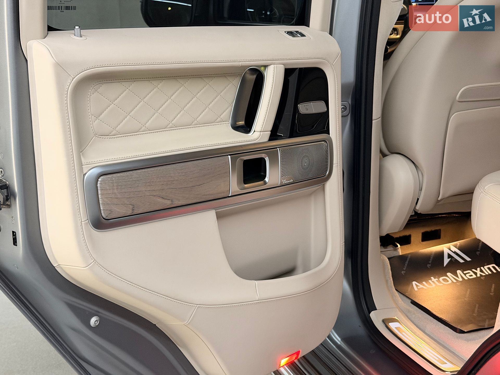 Mercedes-Benz G-Class 2023 VIN W1NYC6AJ5PX470412 фото оголошення 19 з 29