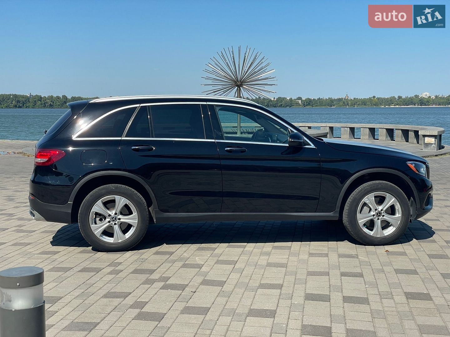 Mercedes-Benz GLC-Class 2017 VIN WDC0G4JBXHV009798 фото оголошення 6 з 40