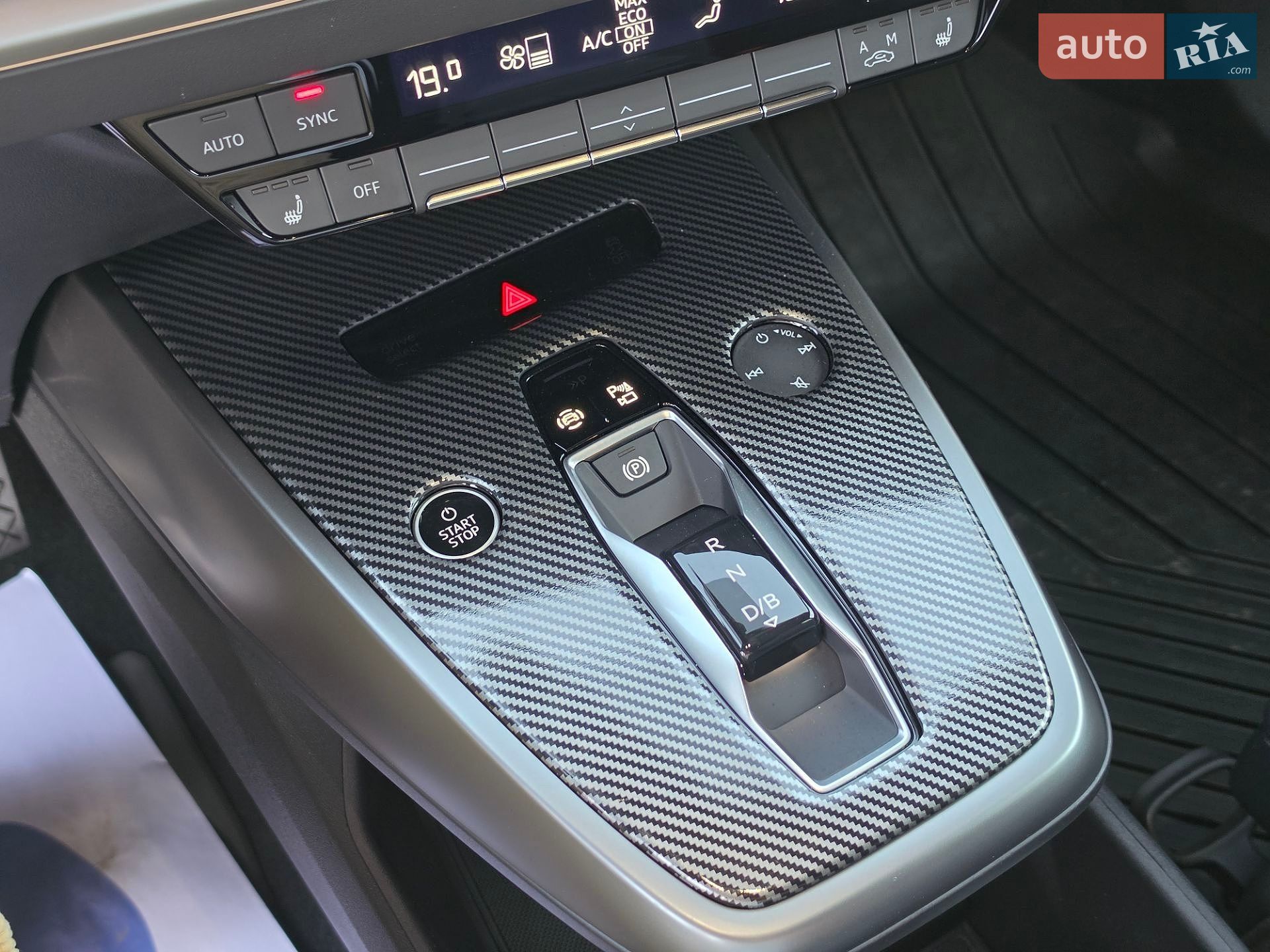 Audi Q4 Sportback e-tron 2024 VIN WAUZZZFZ6SP032921 фото оголошення 30 з 57