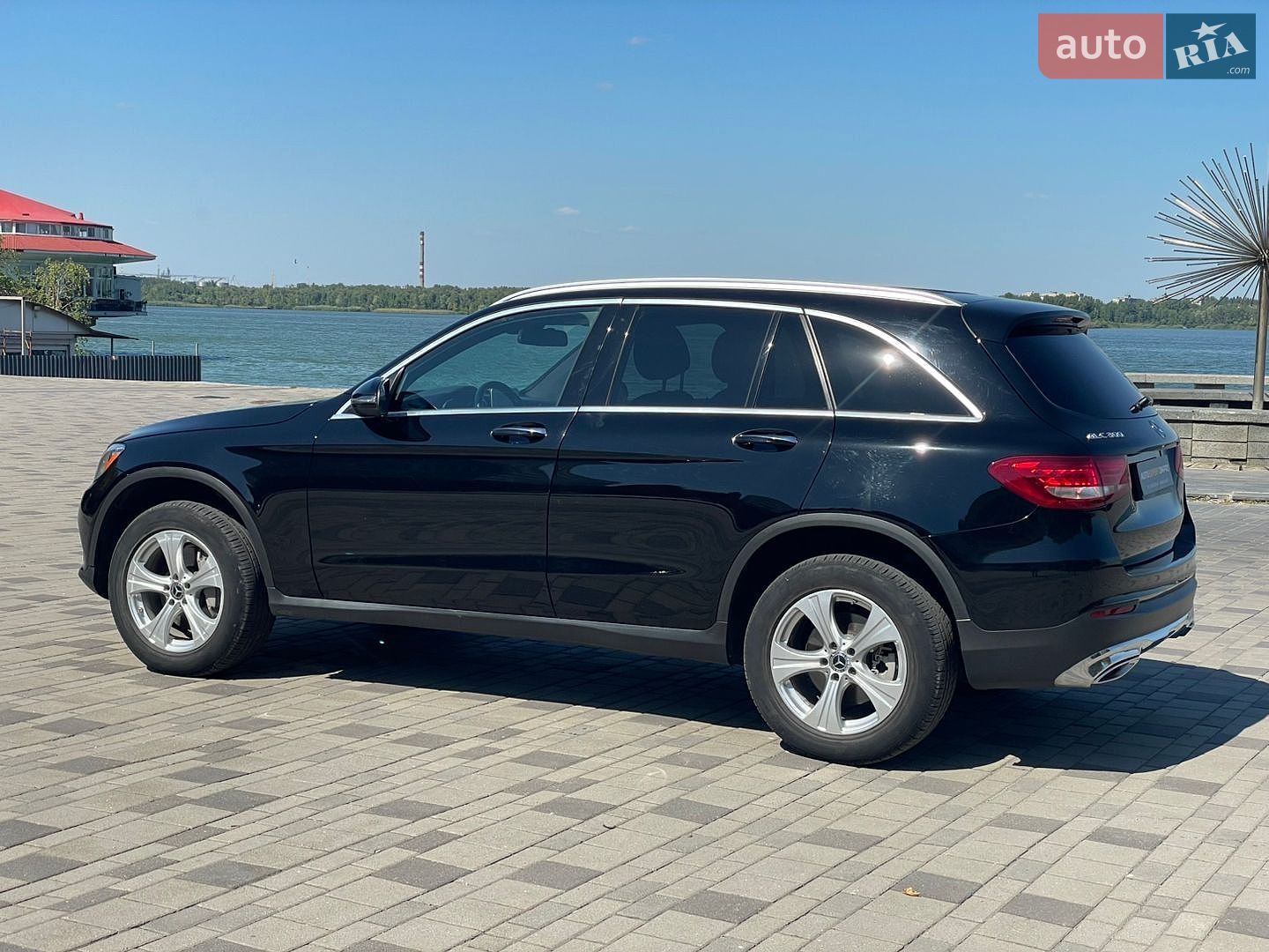 Mercedes-Benz GLC-Class 2017 VIN WDC0G4JBXHV009798 фото оголошення 10 з 40