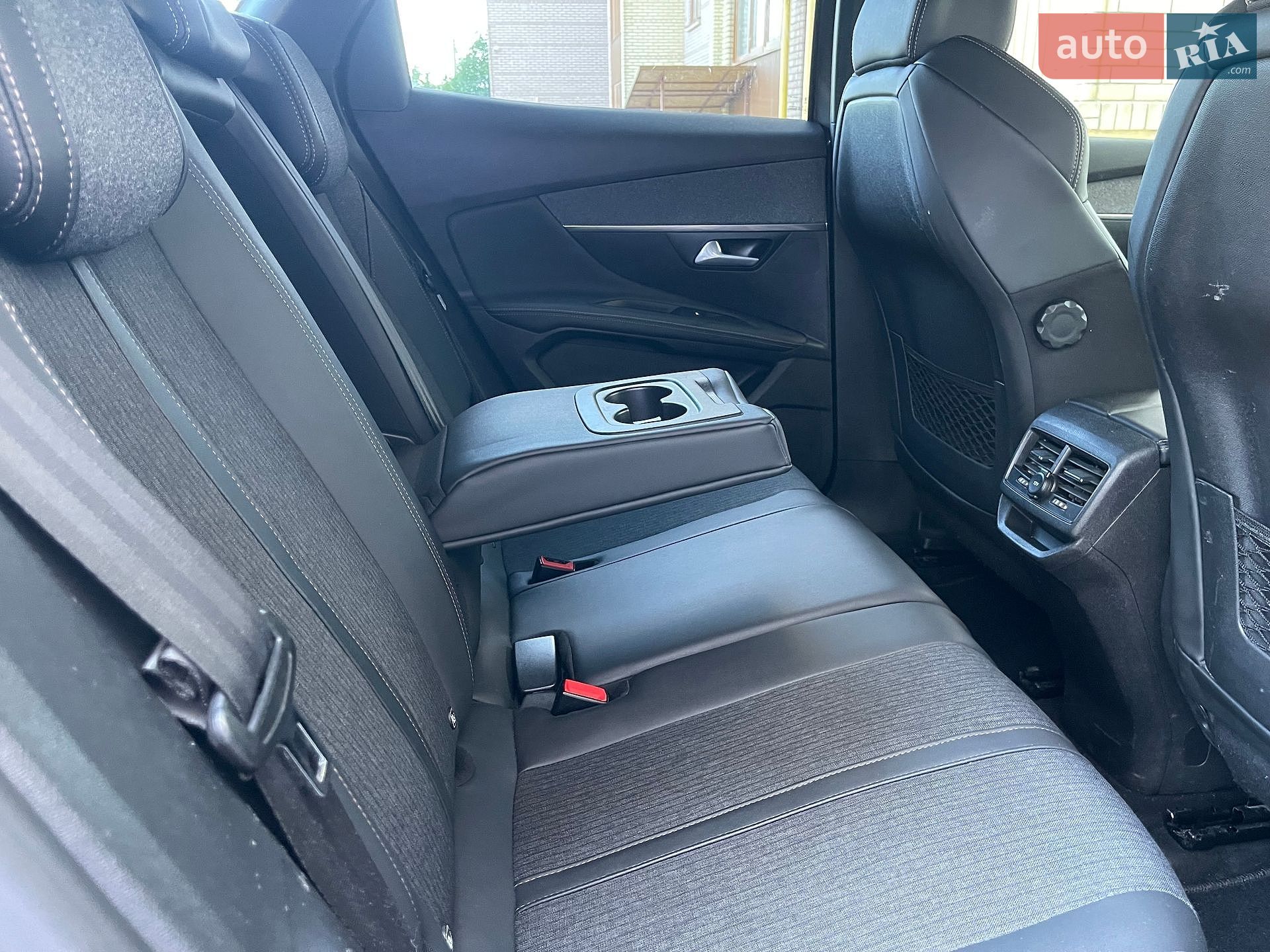 Peugeot 3008 2020 VIN VF3MCYHZRKS066098 фото оголошення 57 з 97