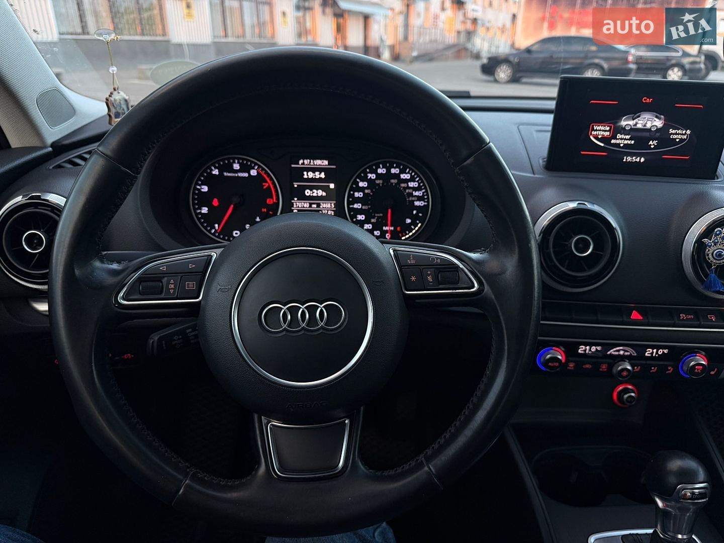 Audi A3 2015 VIN WAUCCGFF3F1139189 фото оголошення 11 з 17