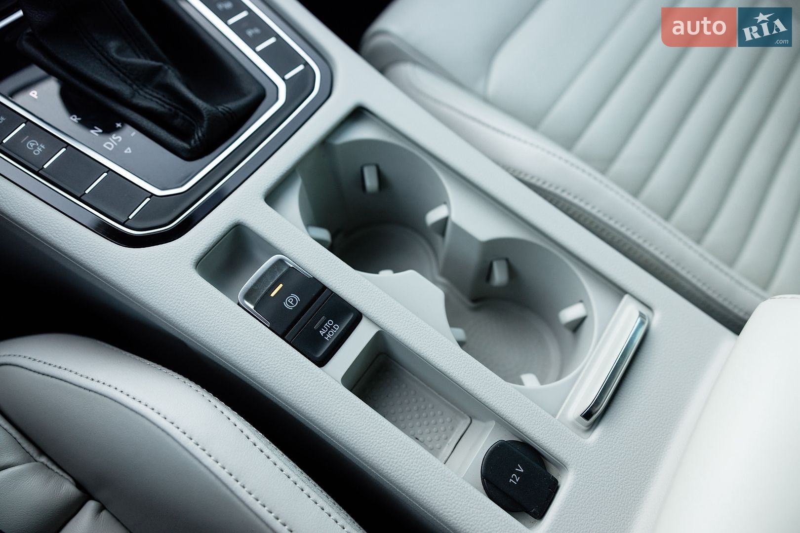 Volkswagen Passat 2020 VIN WVWZZZ3CZLE126040 фото оголошення 64 з 107