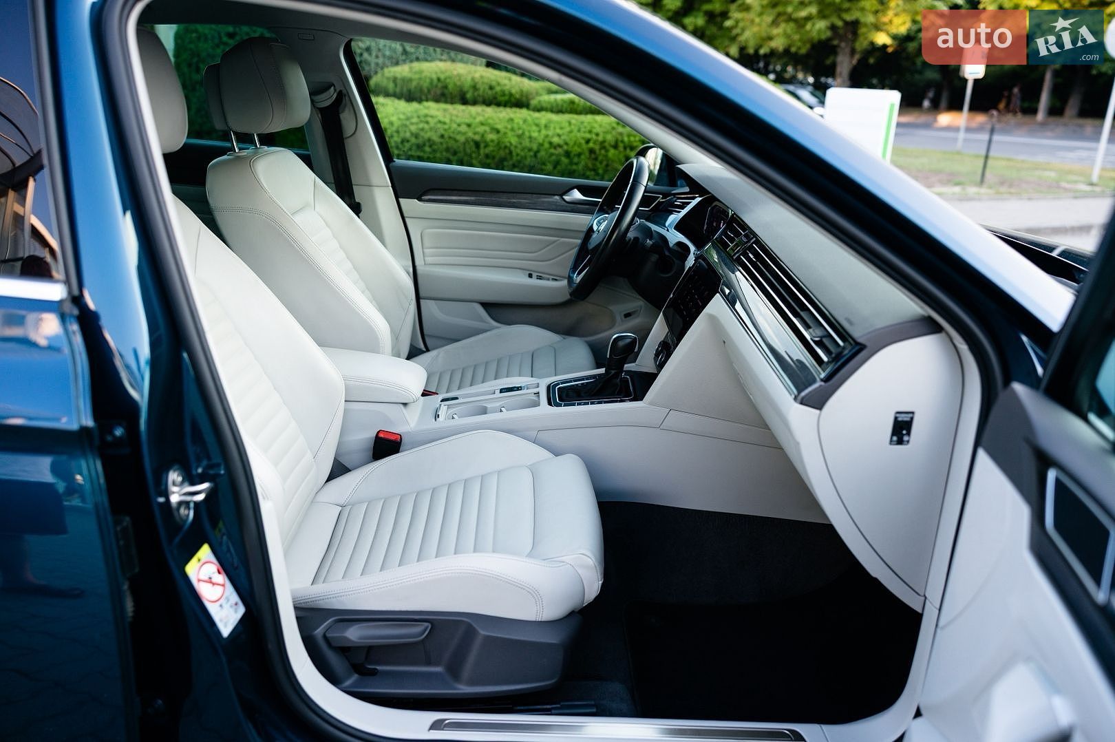 Volkswagen Passat 2020 VIN WVWZZZ3CZLE126040 фото оголошення 66 з 107