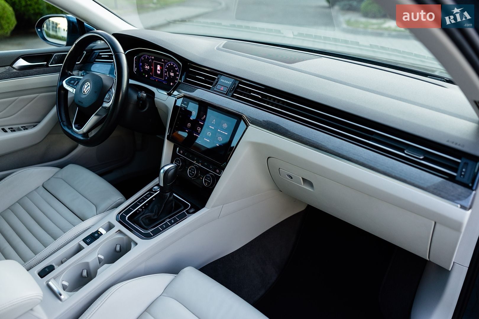 Volkswagen Passat 2020 VIN WVWZZZ3CZLE126040 фото оголошення 68 з 107
