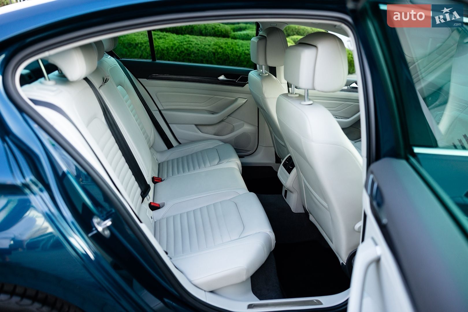 Volkswagen Passat 2020 VIN WVWZZZ3CZLE126040 фото оголошення 73 з 107