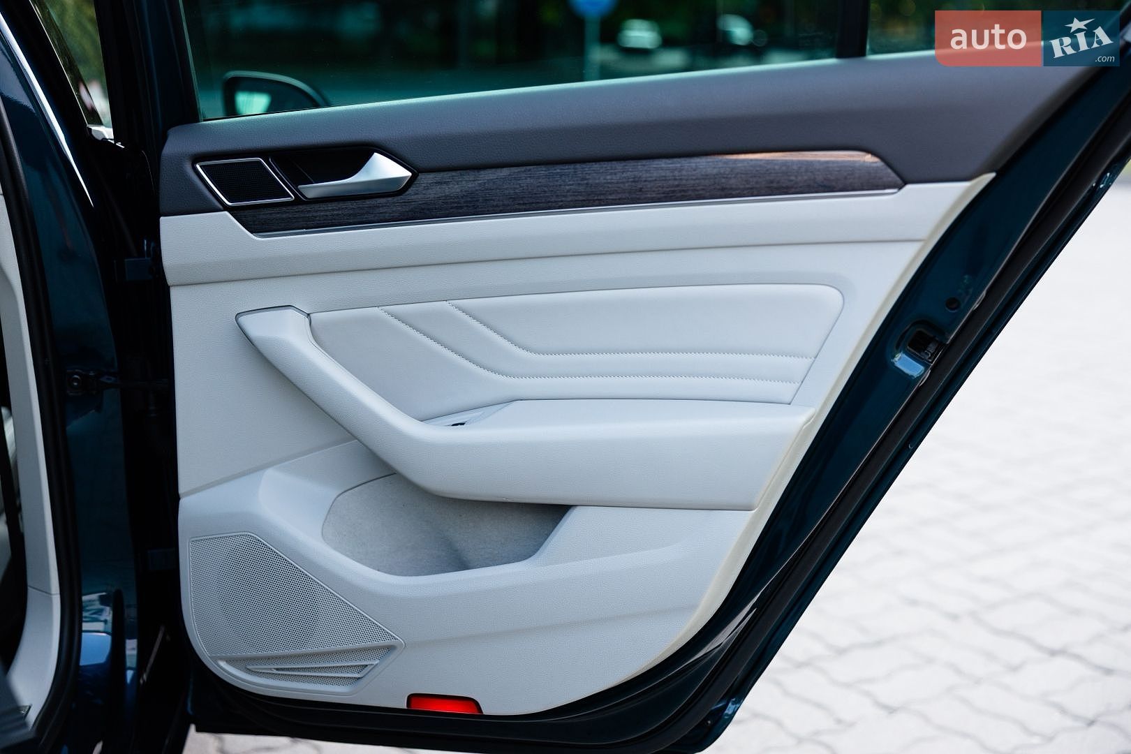 Volkswagen Passat 2020 VIN WVWZZZ3CZLE126040 фото оголошення 77 з 107