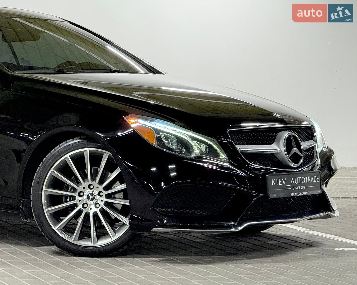Mercedes-Benz E-Class 2016 VIN WDDKJ6HB7HF361903 фото оголошення 3 з 46