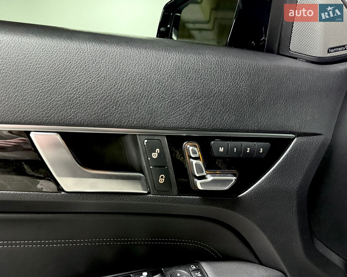 Mercedes-Benz E-Class 2016 VIN WDDKJ6HB7HF361903 фото оголошення 20 з 46