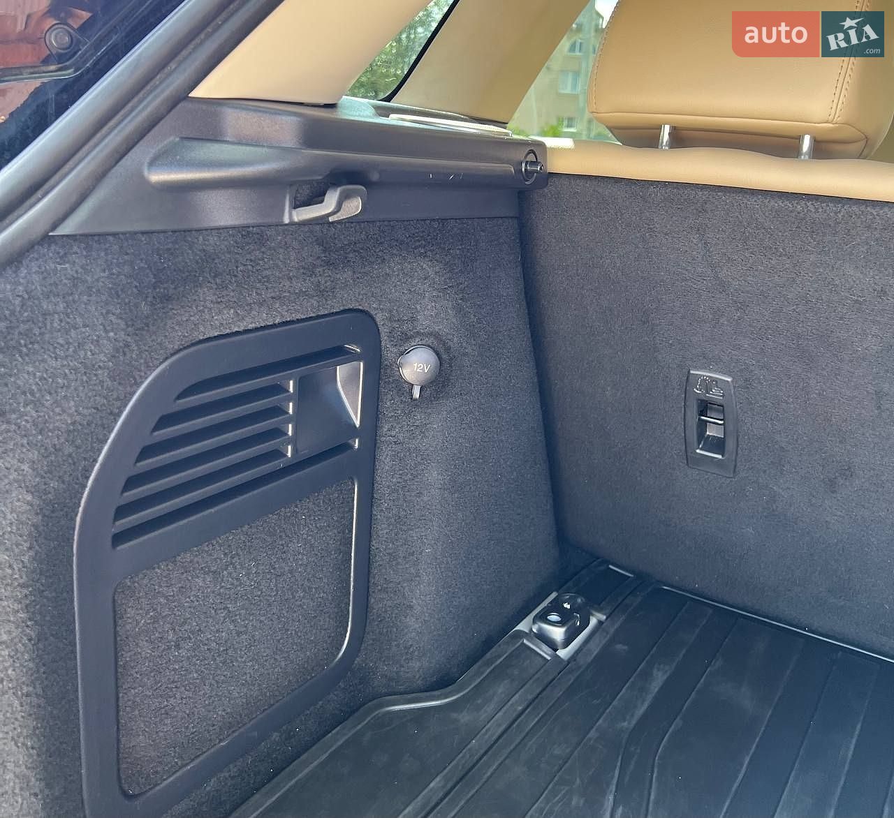 Land Rover Range Rover Evoque 2014 VIN SALVR2BG4EH905621 фото оголошення 17 з 32