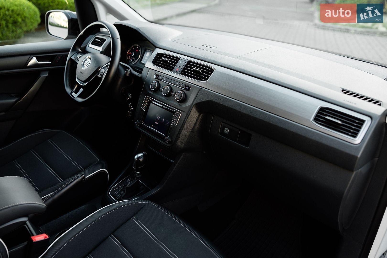 Volkswagen Caddy 2020 VIN WV2ZZZ2KZLX106251 фото оголошення 49 з 96