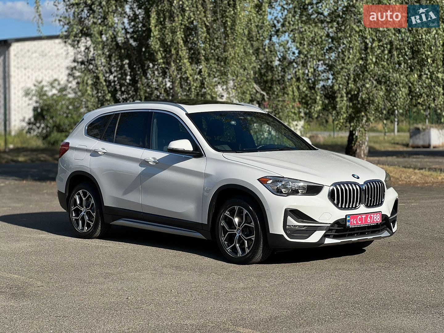 BMW X1 2020 VIN WBXJG7C07L5R96072 фото оголошення 2 з 30