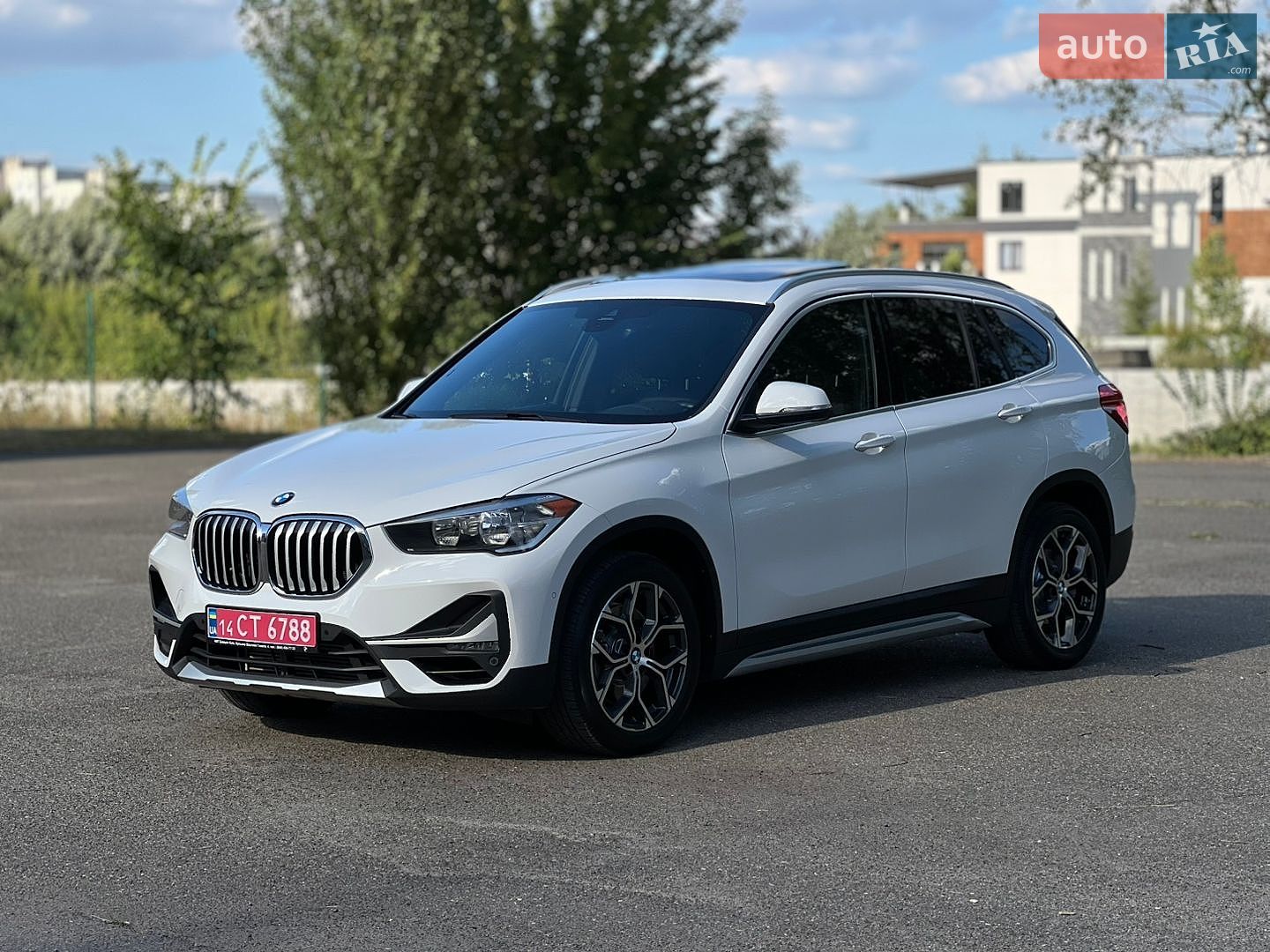 BMW X1 2020 VIN WBXJG7C07L5R96072 фото оголошення 4 з 30