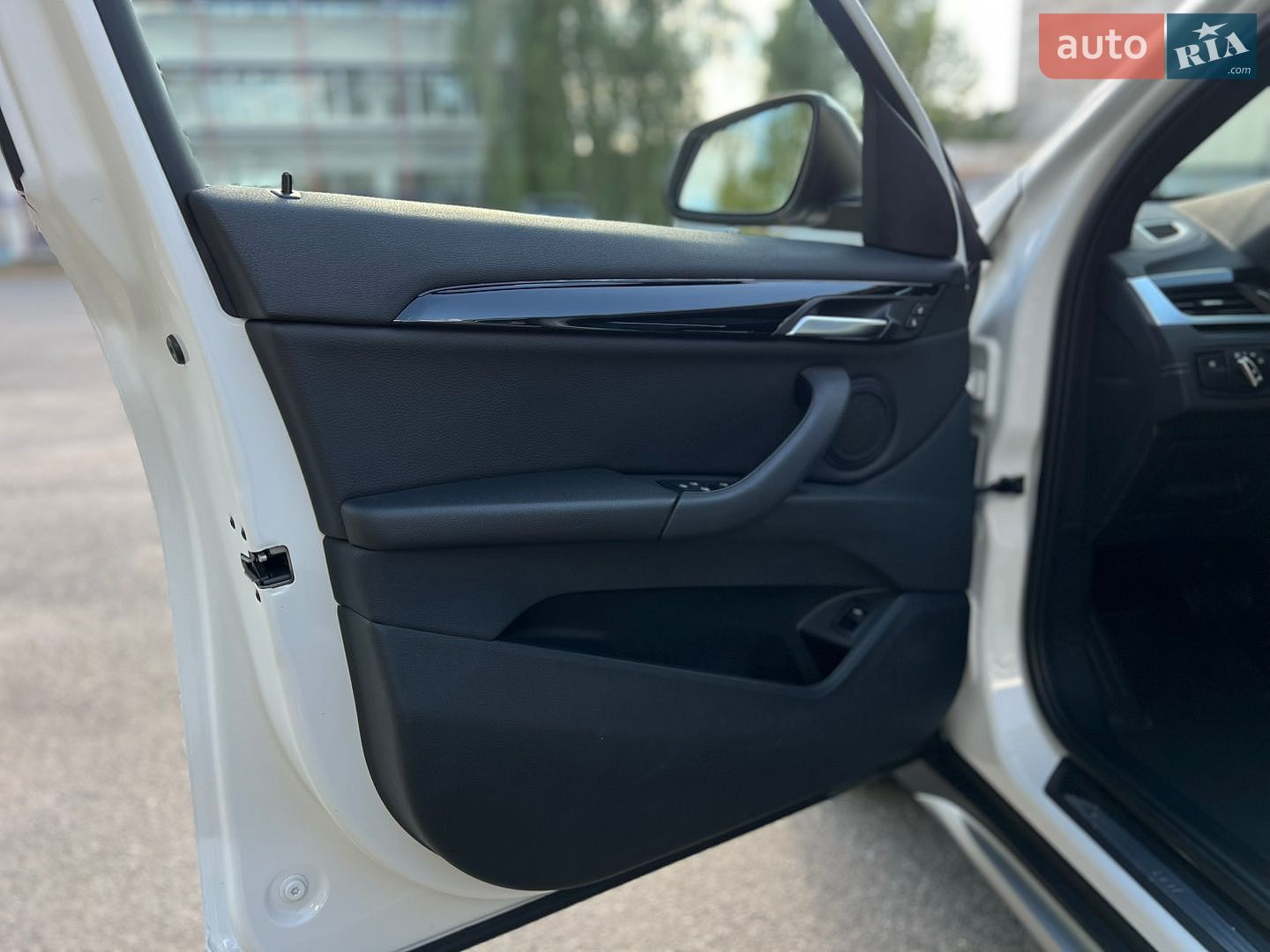 BMW X1 2020 VIN WBXJG7C07L5R96072 фото оголошення 29 з 30