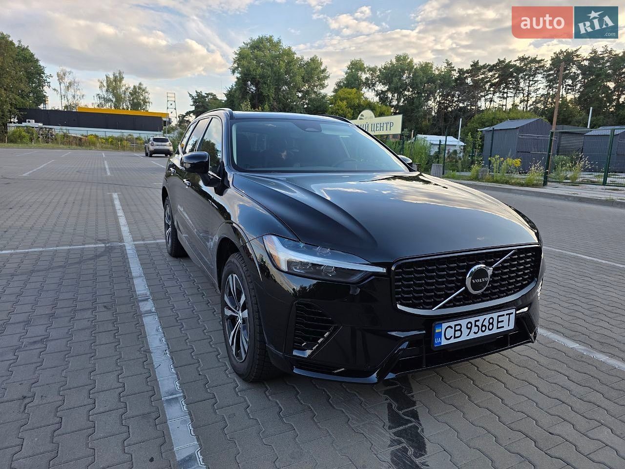 Volvo XC60 2024 VIN LYVH60DK9RB928046 фото оголошення 2 з 25