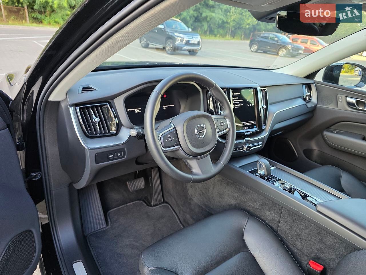 Volvo XC60 2024 VIN LYVH60DK9RB928046 фото оголошення 10 з 25