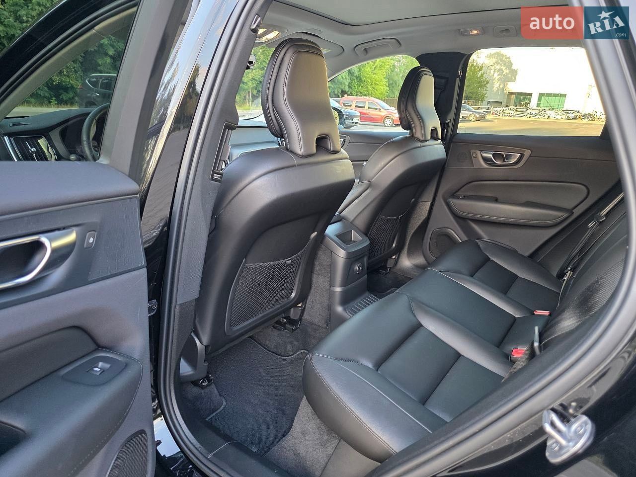 Volvo XC60 2024 VIN LYVH60DK9RB928046 фото оголошення 12 з 25