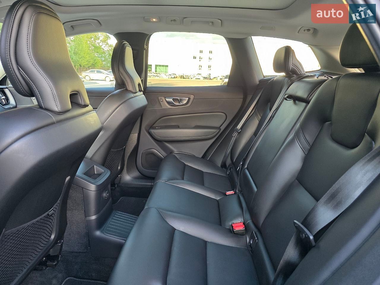 Volvo XC60 2024 VIN LYVH60DK9RB928046 фото оголошення 13 з 25