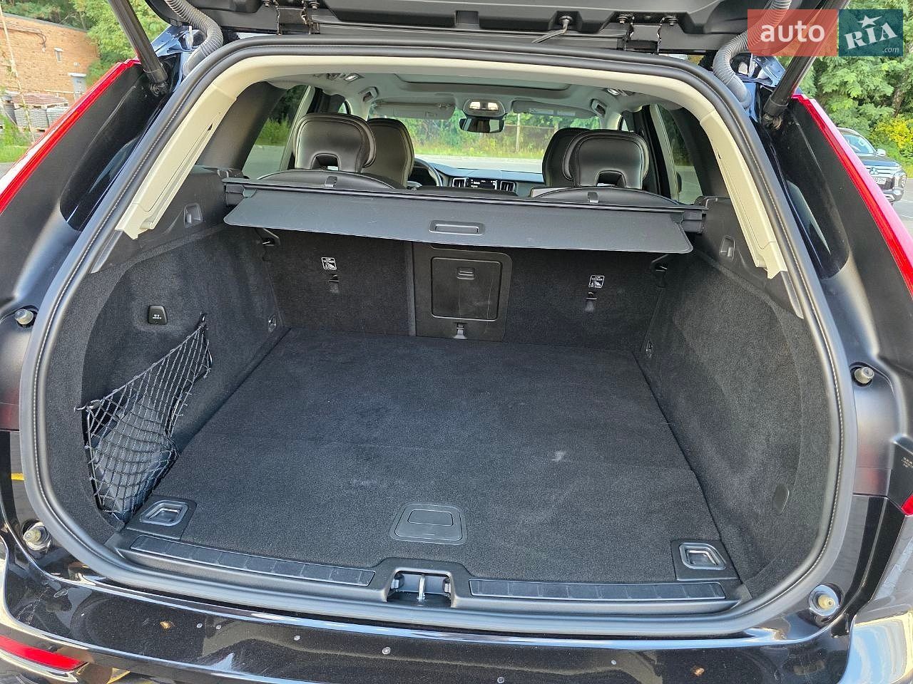 Volvo XC60 2024 VIN LYVH60DK9RB928046 фото оголошення 16 з 25