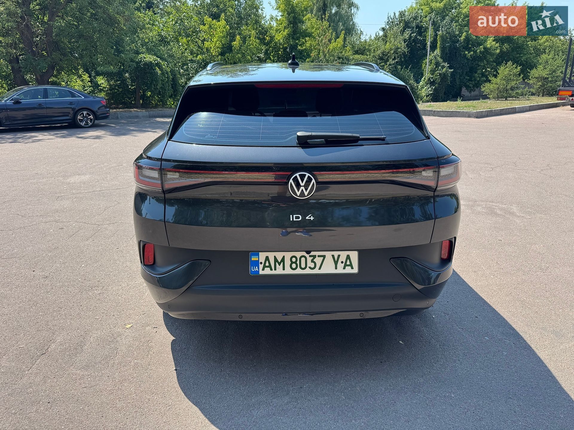 Volkswagen ID.4 2021 VIN WVGZZZE2ZMP048251 фото оголошення 3 з 10