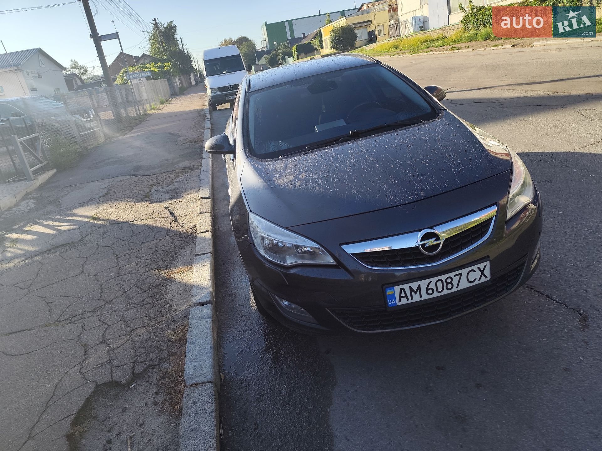 Opel Astra 2011 VIN W0LPD8EGXB8037180 фото оголошення 2 з 9