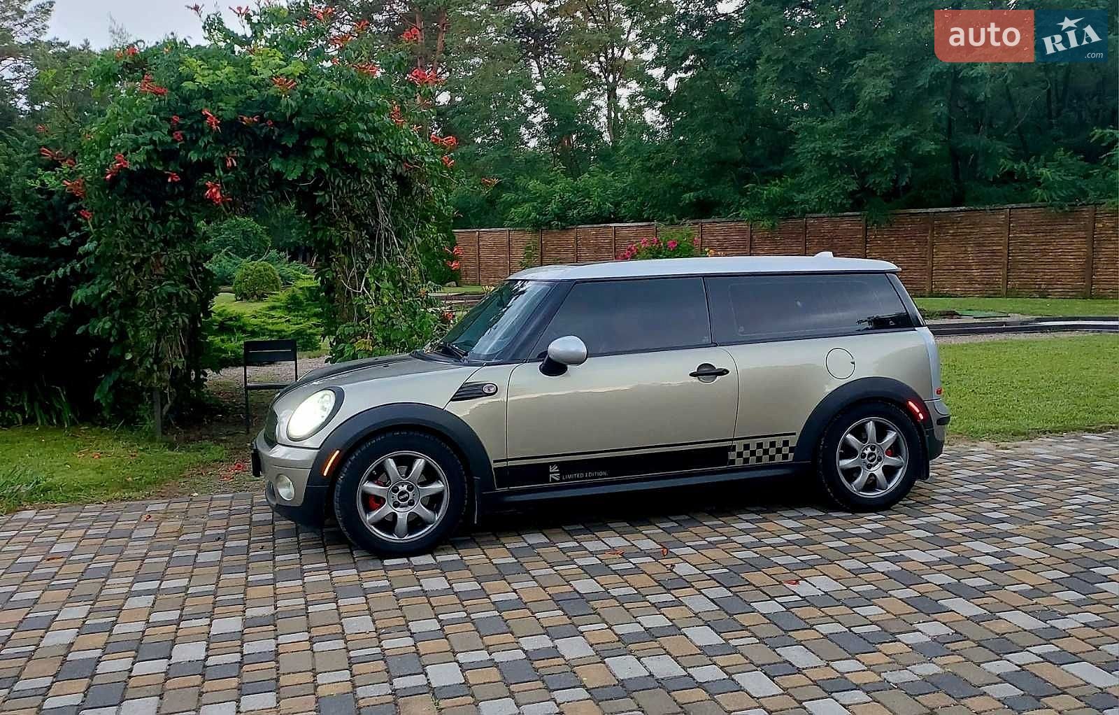 MINI Clubman 2009 VIN WMWML33559TX34885 фото оголошення 2 з 31